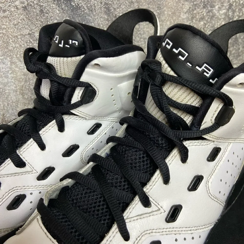 Nike Air Jordan 6 Motorsports White Black Sneakers  Size 12